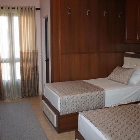 Hotel Hasmegaj Mahall' e Kryethuit Экстерьер фото