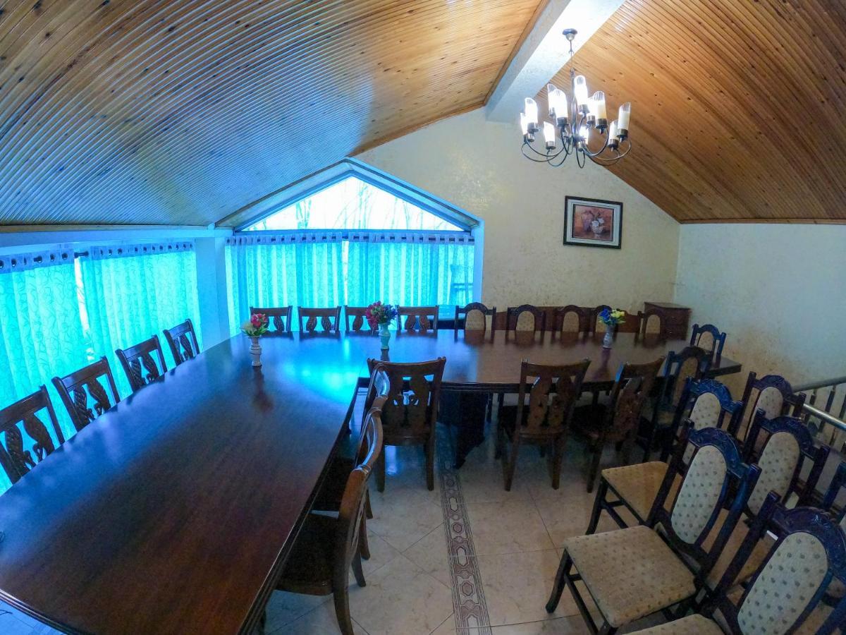 Hotel Hasmegaj Mahall' e Kryethuit Экстерьер фото