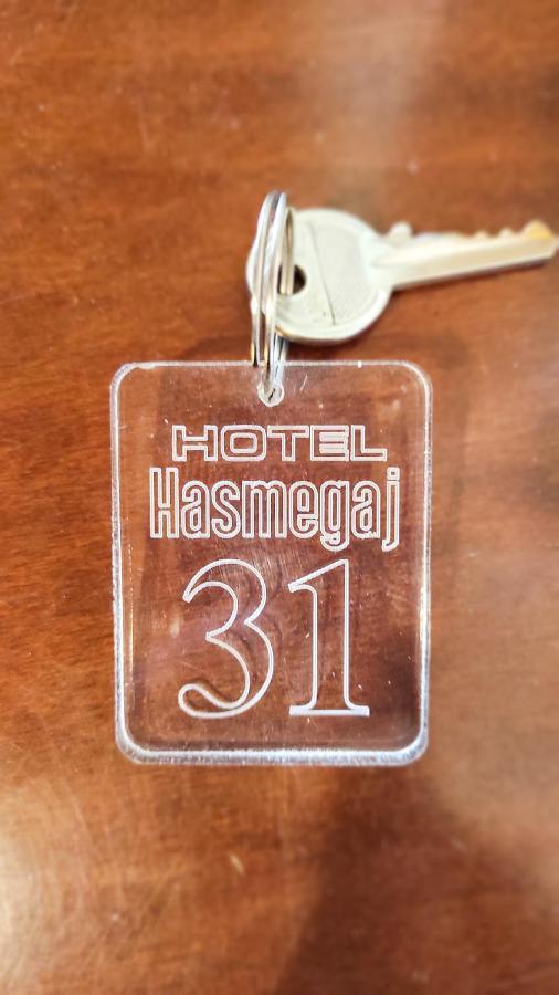 Hotel Hasmegaj Mahall' e Kryethuit Экстерьер фото